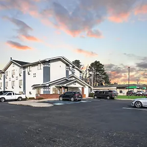 Centre At Hotel Newport News