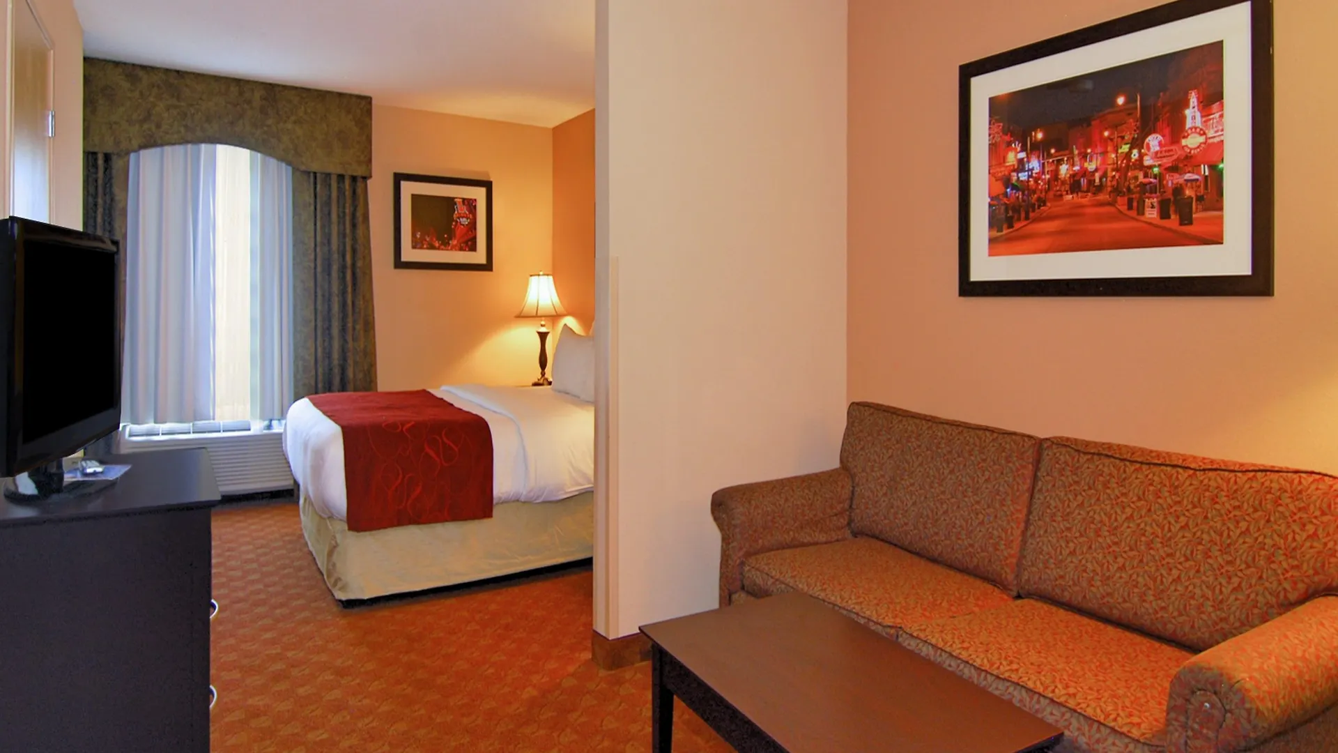 *** Hotel La Quinta Inn & Suites By Wyndham Memphis I-240 United States