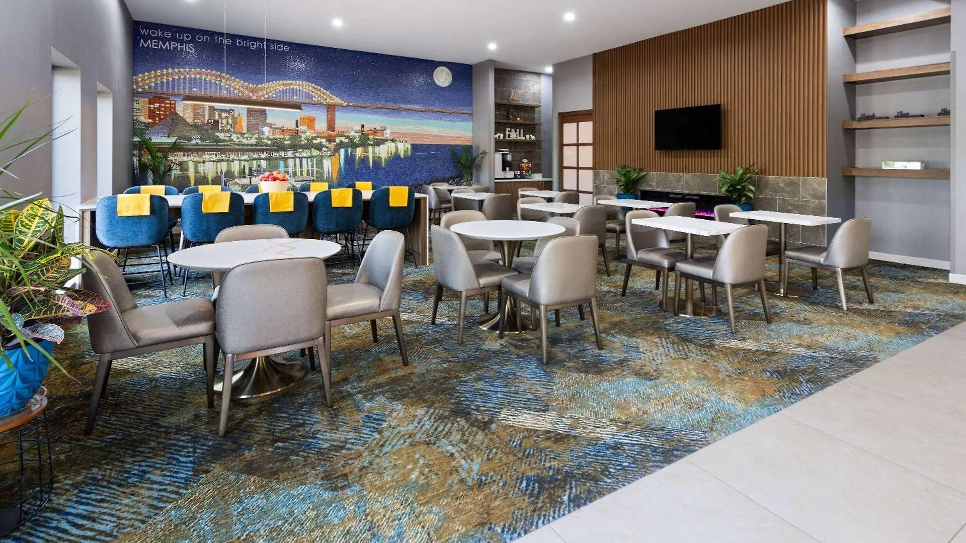 La Quinta Inn & Suites By Wyndham Memphis I-240 3*,  United States