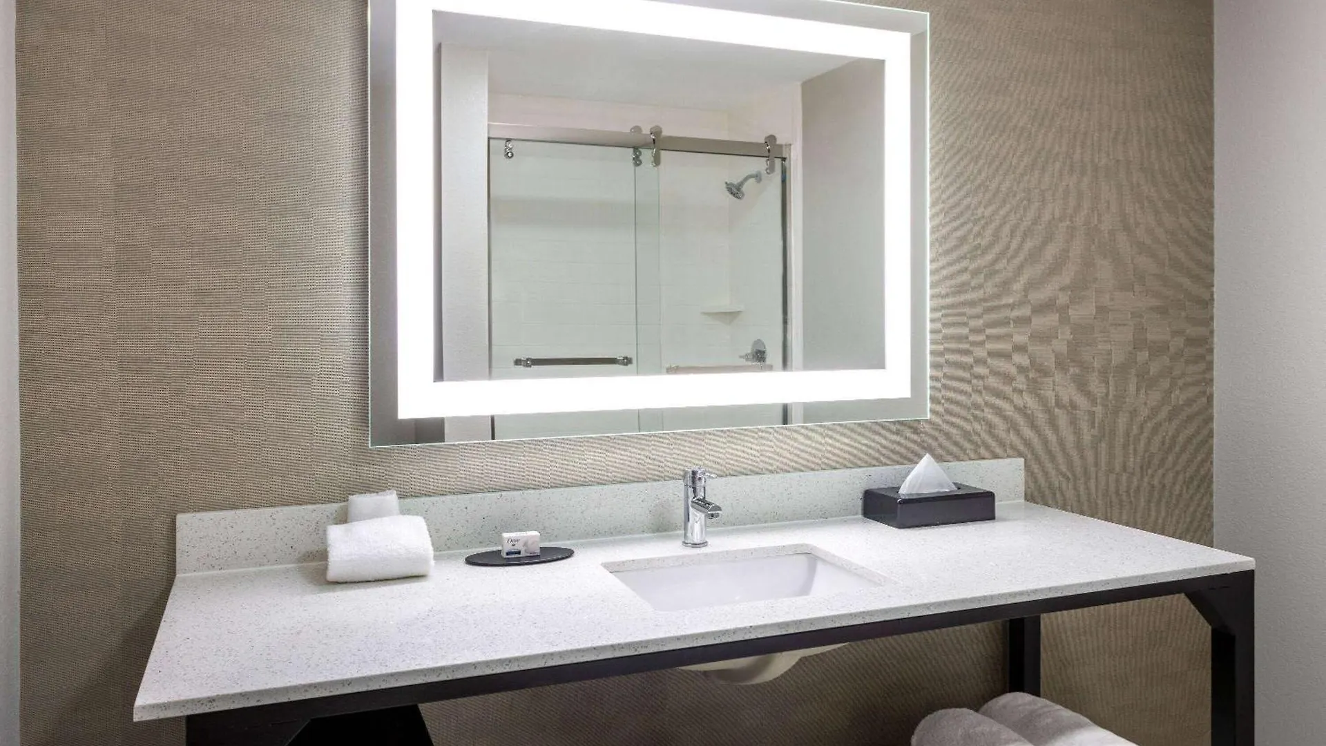 Hotel La Quinta Inn & Suites By Wyndham Memphis I-240